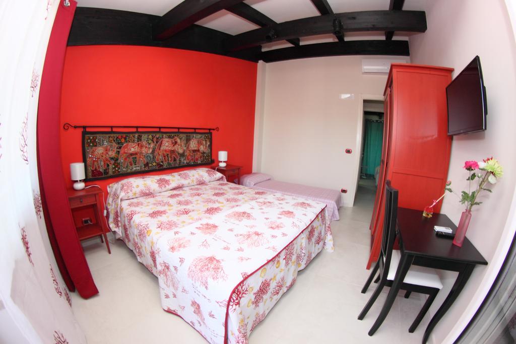 أغروبولي B&B I Fiori Del Mare الغرفة الصورة